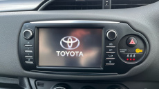 Toyota Yaris 1.5 VVT-i Icon Tech 5dr Petrol Hatchback